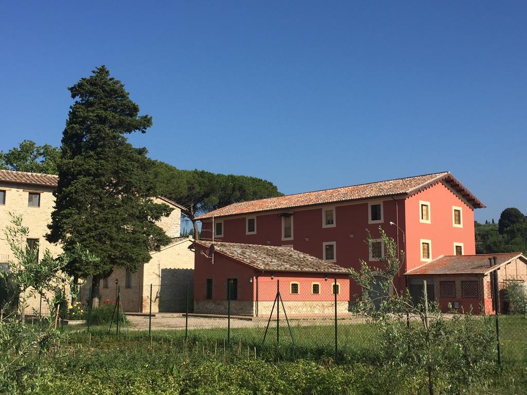 Rosso Porpora Villa Colle Umberto  Buitenkant foto